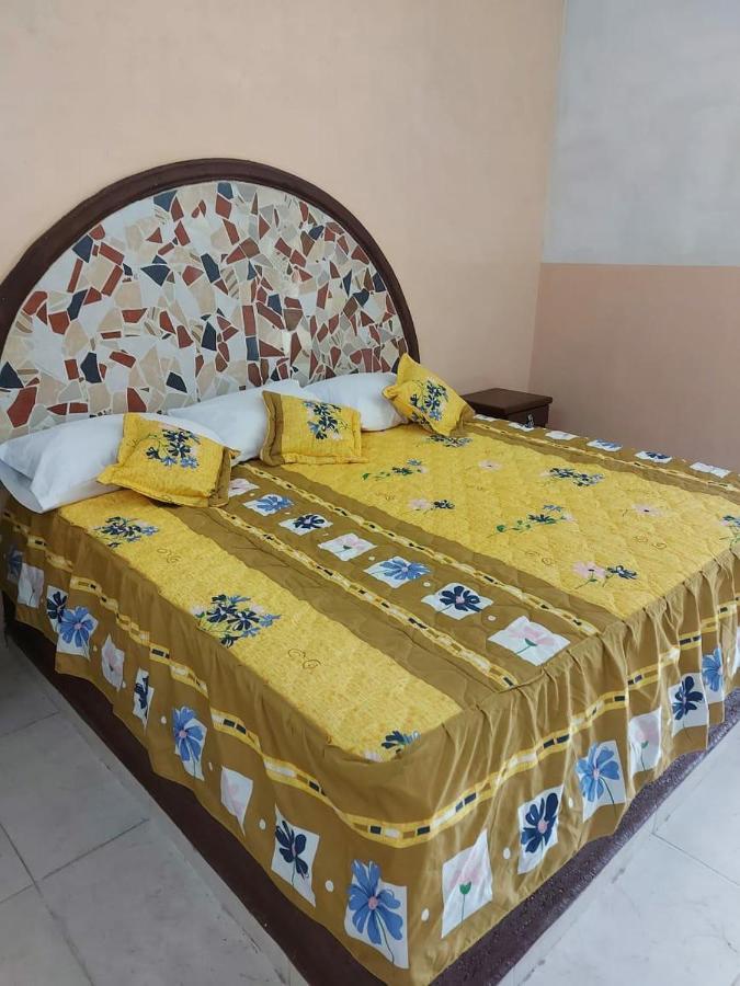 Auto Hotel Jardines De Amatitlan كويرنافاكا المظهر الخارجي الصورة